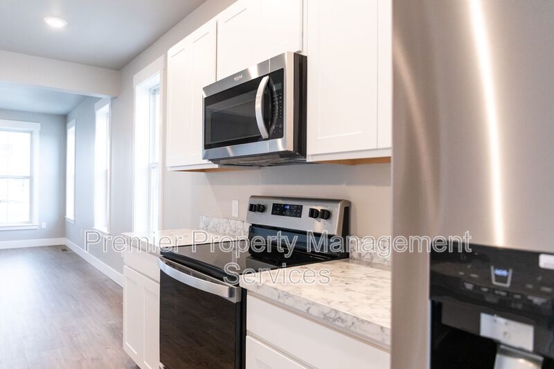 2 Bed/2.5 Bath Modern Duplex on Billings West End property image