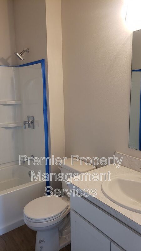 2 Bed / 2 Bath Modern Apartment on Billings West End property image