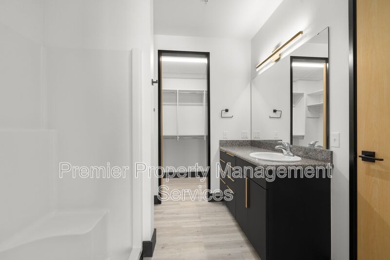 Luxury 2 Bed / 2 Bath Apartment in Downtown Billings property image