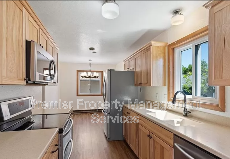 Townhome in the Billings Heights | Pet Friendly + Garage property image