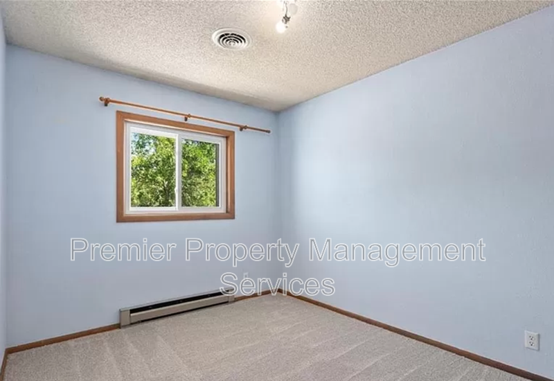 Townhome in the Billings Heights | Pet Friendly + Garage property image