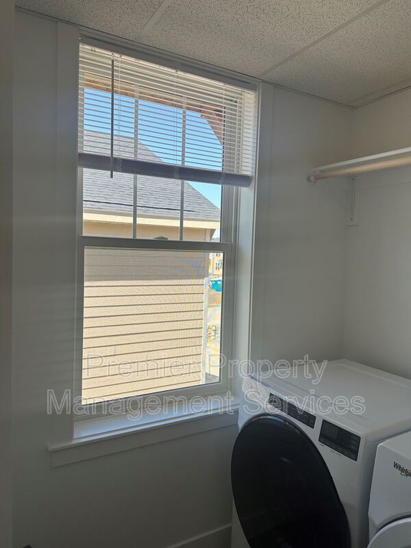 Modern 1-Bedroom Duplex with Attached Garage – West End Billings property image